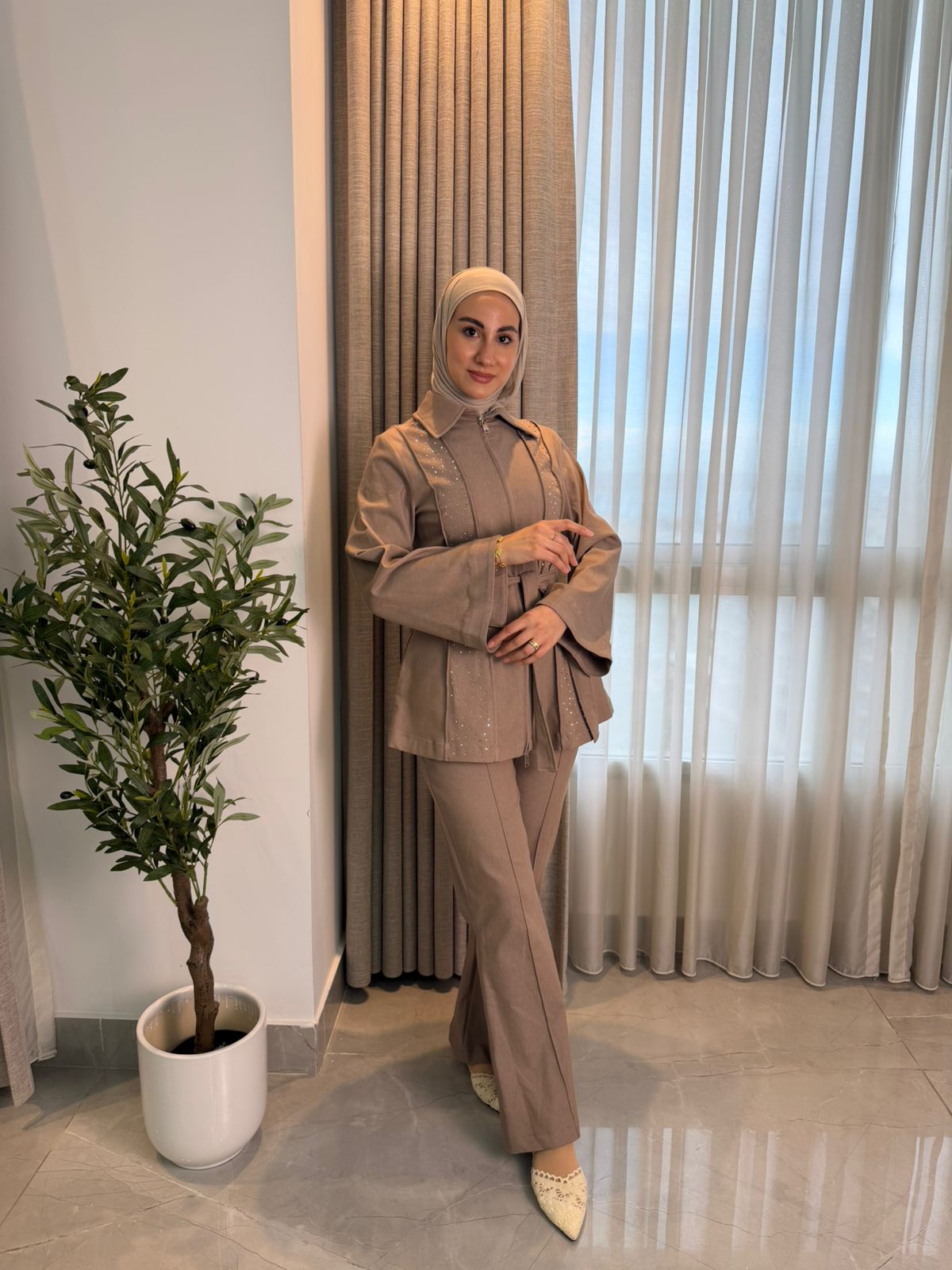 TAUPE STRASS